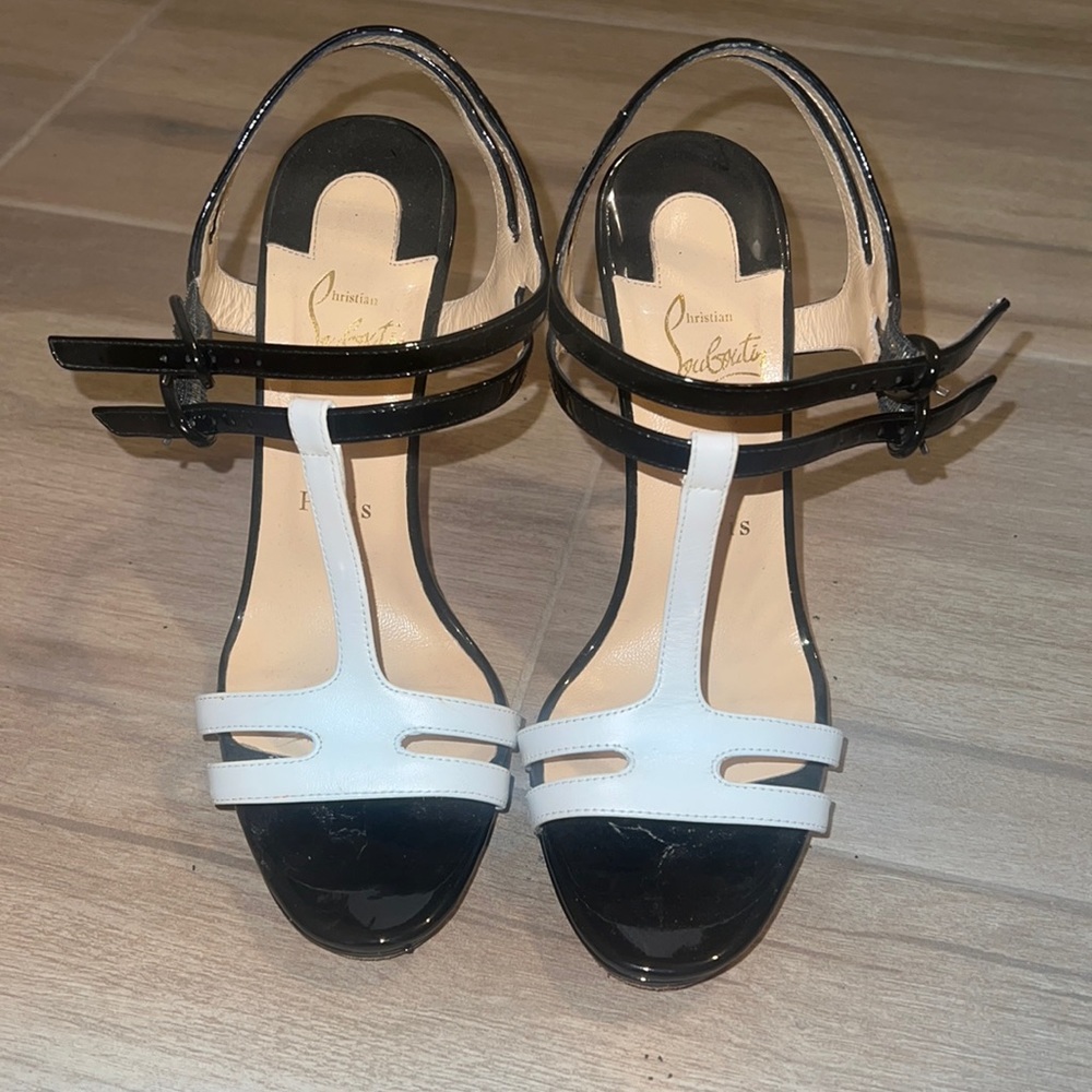 Louboutin auth heels